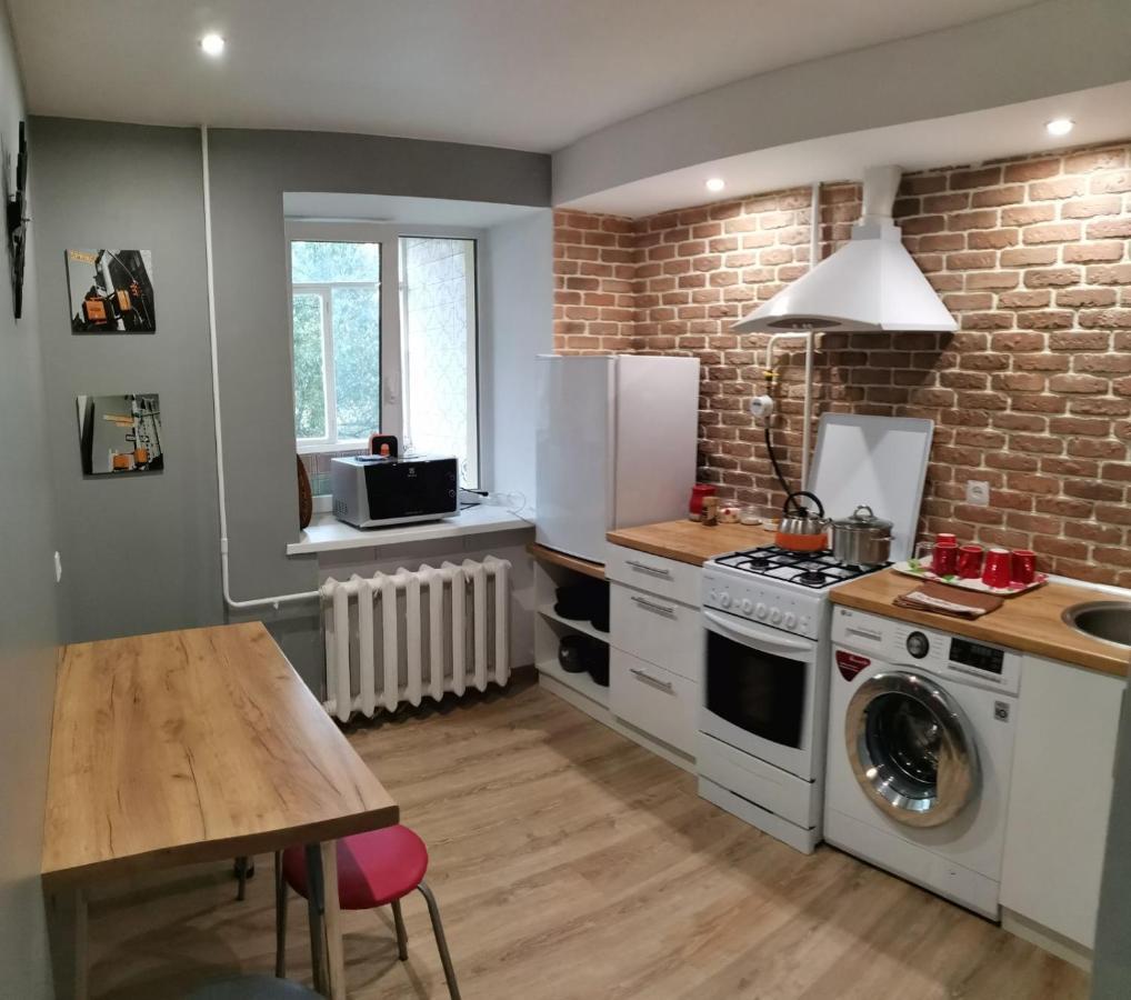 Apartament Gayadayenko 4 Apartment Пинск Екстериор снимка