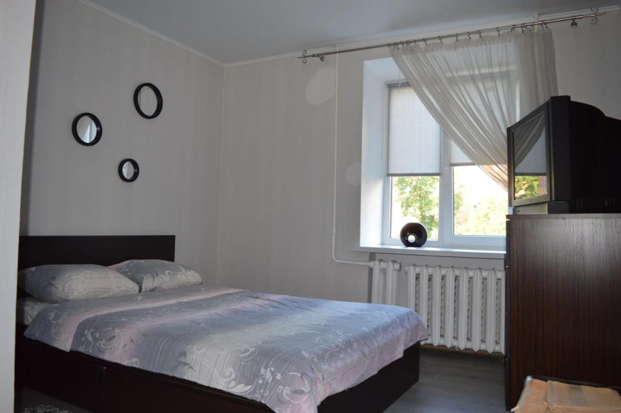 Apartament Gayadayenko 4 Apartment Пинск Екстериор снимка