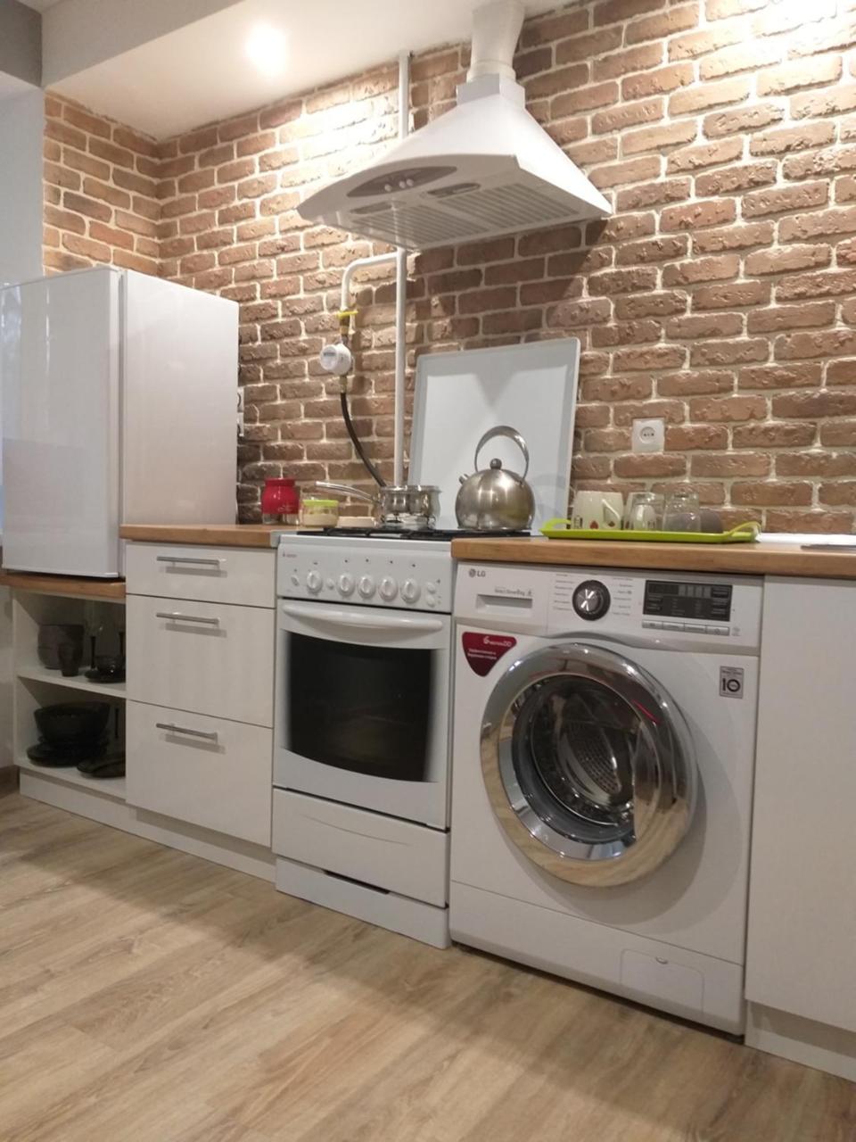 Apartament Gayadayenko 4 Apartment Пинск Екстериор снимка